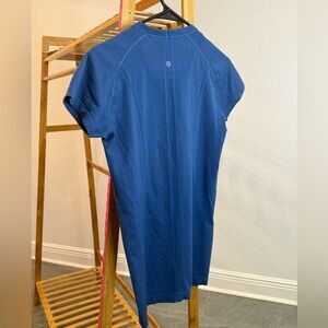Lululemon Swiftly Tech Short-Sleeve, Size 8